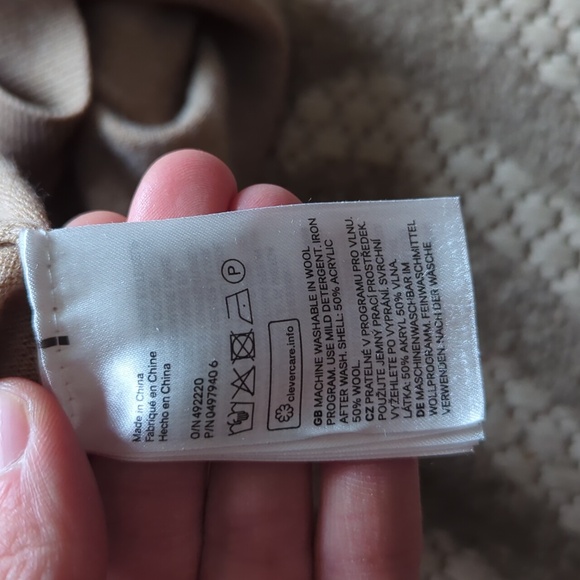 H&M merino wool blend sweater - Picture 4 of 4